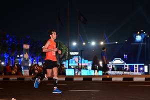 BIB: 272
                            <button type="button" onclick="openModal(15066465)" class="btn btn-primary btn-sm float-right btn-popup" data-toggle="modal" data-target=".modal-high-quality">
                        <i class="fas fa-shopping-cart"></i> Add to Cart
                    </button>
                                            <button type="button" onclick="isThisMe(15066465, true)" class="btn btn-success btn-sm float-right btn-popup btn-isme hidden" data-toggle="tooltip" data-placement="bottom" title="นี่คือรูปของคุณใช่ไหม คลิกที่นี่เพื่อเอาเข้าอัลบั้ม">
                        <i class="fas fa-plus"></i> Add to album
                    </button>
                    <button type="button" onclick="isThisMe(15066465, false)" class="btn btn-warning btn-sm float-right btn-popup btn-isnotme hidden">
                        <i class="fas fa-ban"></i> Remove from album
                    </button>